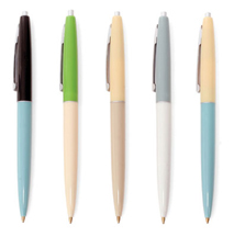 Kikkerland Retro Pens - Set of 5