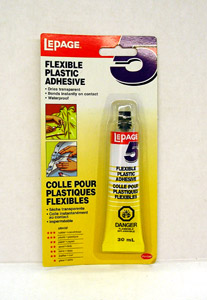 LePage Flexible Plastic Adhesive  1oz/30mL Tube